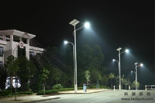 LED路灯时刻调整迎对市场的成长